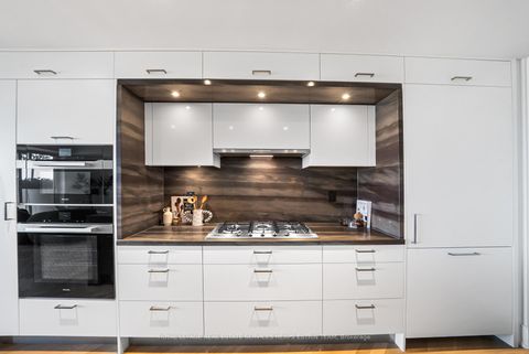 Photo 11 at 213 - 155 Merchants' Wharf, Waterfront Communities C8, Toronto