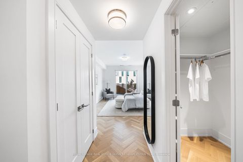 Photo 23 at 213 - 155 Merchants' Wharf, Waterfront Communities C8, Toronto