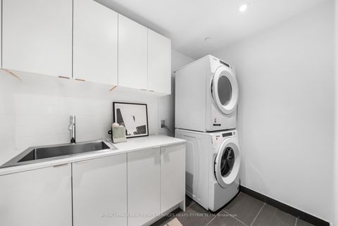 Photo 34 at 213 - 155 Merchants' Wharf, Waterfront Communities C8, Toronto