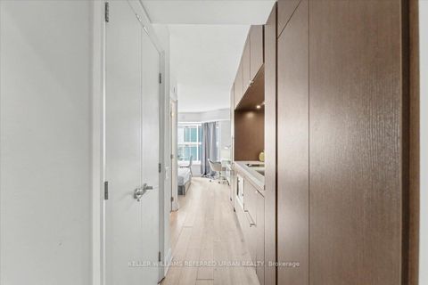 Photo 8 at 1908 - 155 Yorkville Avenue, Annex, Toronto