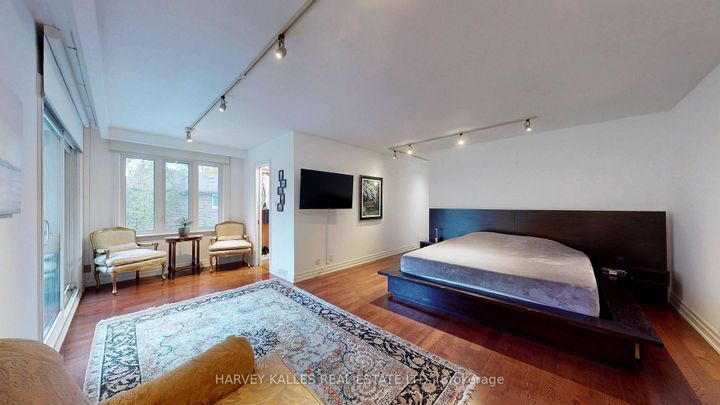 Photo 18 at 7 Hawksbury Drive, Bayview Village, Toronto