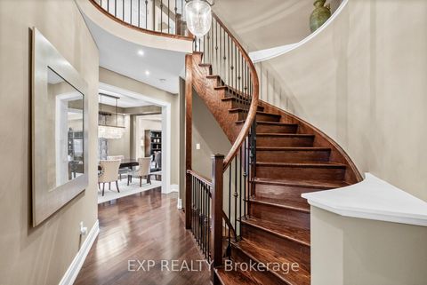 Photo 4 at 13 - 450 Worthington Avenue, Oak Ridges Lake Wilcox, Richmond Hill