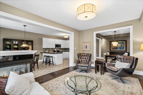 Photo 8 at 13 - 450 Worthington Avenue, Oak Ridges Lake Wilcox, Richmond Hill