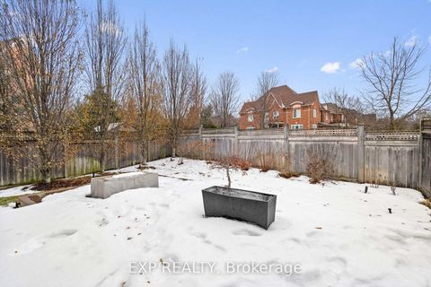 Photo 36 at 13 - 450 Worthington Avenue, Oak Ridges Lake Wilcox, Richmond Hill