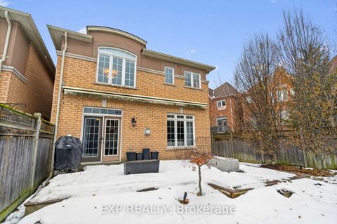 Photo 37 at 13 - 450 Worthington Avenue, Oak Ridges Lake Wilcox, Richmond Hill