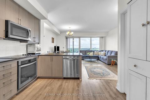 Photo 8 at 1609A - 9608 Yonge Street, North Richvale, Richmond Hill