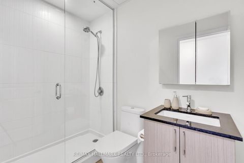 Photo 22 at 1609A - 9608 Yonge Street, North Richvale, Richmond Hill
