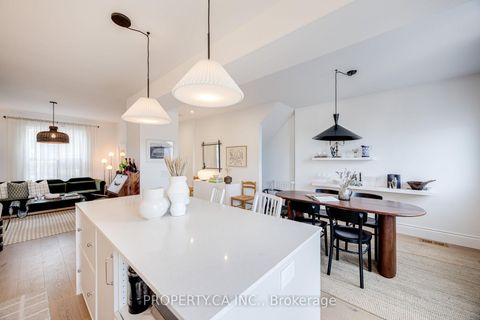 Photo 5 at 1287 Davenport Road, Junction, Toronto