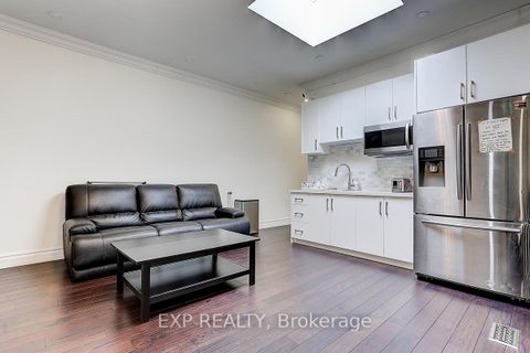 Photo 9 at 600 Parliament Street, North St. James Town, Toronto