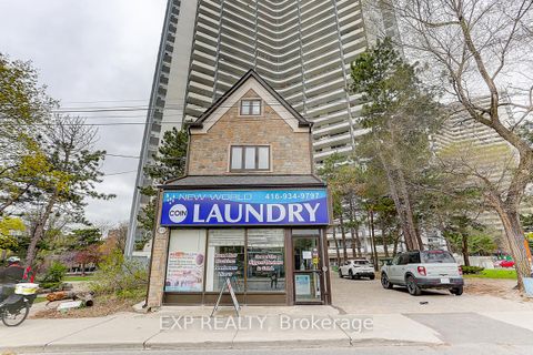 Photo 18 at 600 Parliament Street, North St. James Town, Toronto