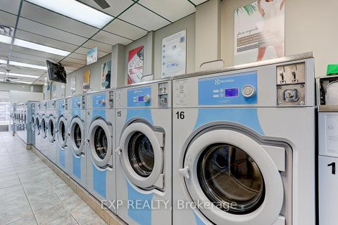 Photo 26 at 600 Parliament Street, North St. James Town, Toronto