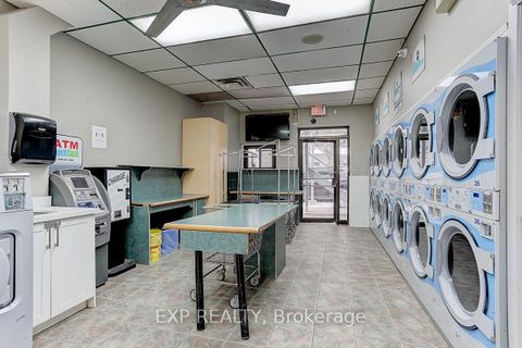 Photo 28 at 600 Parliament Street, North St. James Town, Toronto