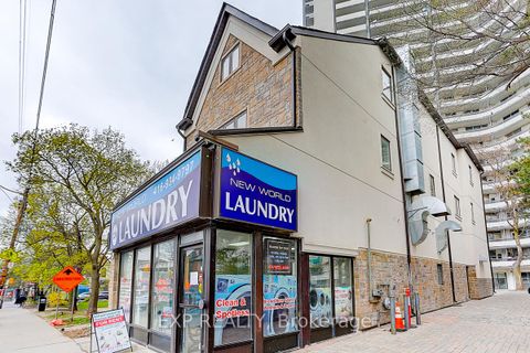 Photo 1 at 600 Parliament Street, North St. James Town, Toronto