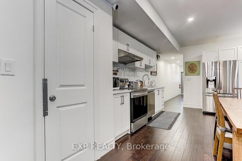 Photo 19 at 600 Parliament Street, North St. James Town, Toronto