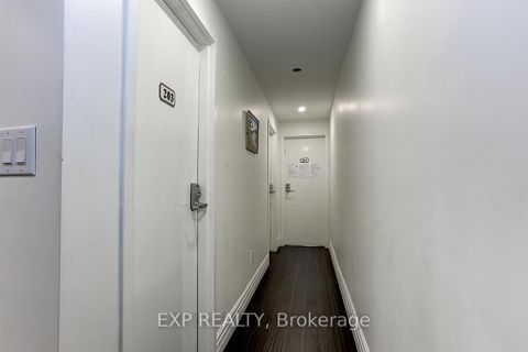 Photo 22 at 600 Parliament Street, North St. James Town, Toronto