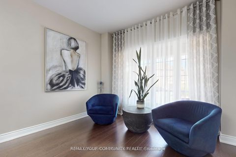 Photo 6 at 19 Richmond Park Drive, Keswick North, Georgina