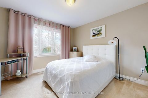 Photo 31 at 19 Richmond Park Drive, Keswick North, Georgina