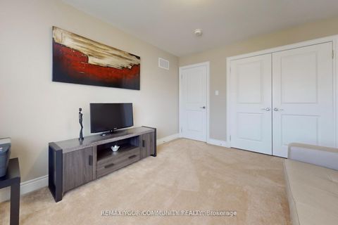 Photo 35 at 19 Richmond Park Drive, Keswick North, Georgina