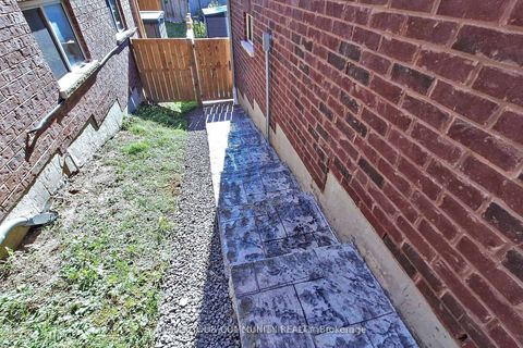 Photo 47 at 19 Richmond Park Drive, Keswick North, Georgina