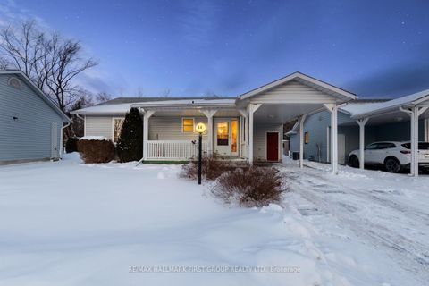 Photo 1 at 5A Fairway Drive, Bowmanville, Clarington