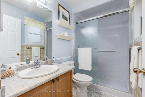 Photo 15 at 5A Fairway Drive, Bowmanville, Clarington