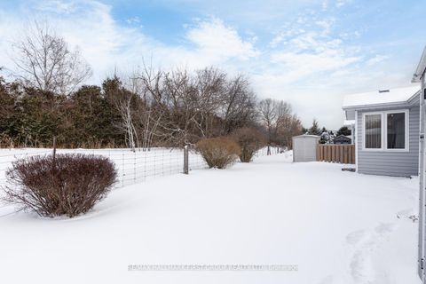Photo 18 at 5A Fairway Drive, Bowmanville, Clarington