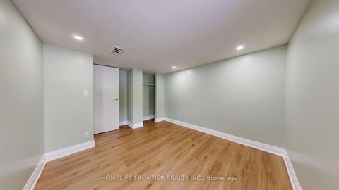 Photo 33 at 30 Farr Avenue, Jamestown, Toronto