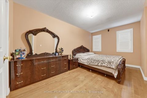Photo 16 at 21 - 435 Middlefield Road, Agincourt North, Toronto