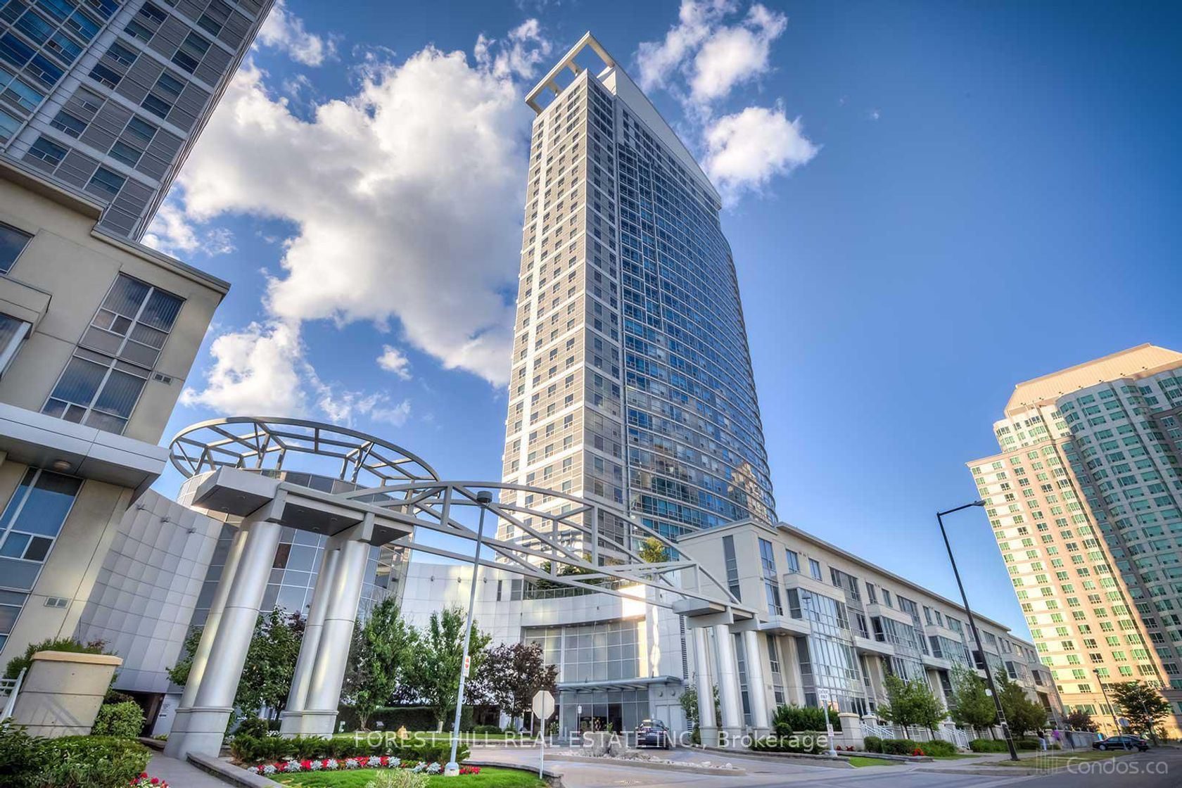 706 - 38 Lee Centre Drive, Woburn, Toronto photo number 2