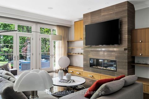 Photo 10 at 190 Forest Hill Road, Forest Hill South, Toronto