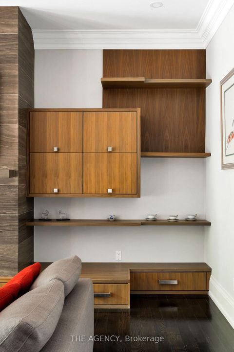 Photo 12 at 190 Forest Hill Road, Forest Hill South, Toronto