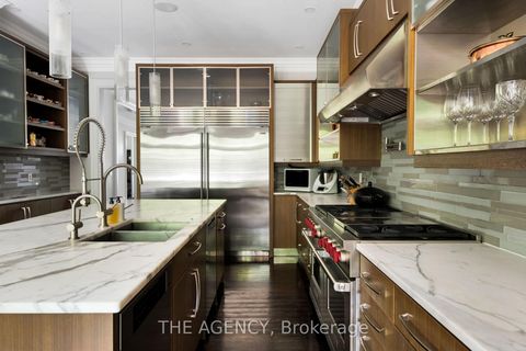 Photo 15 at 190 Forest Hill Road, Forest Hill South, Toronto