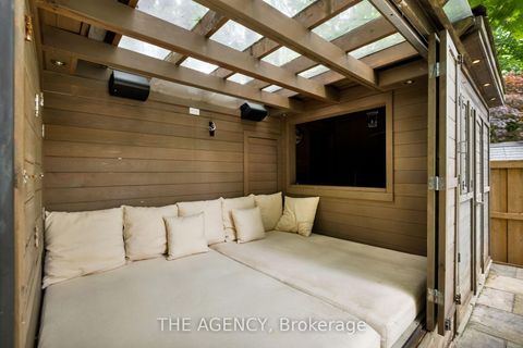 Photo 32 at 190 Forest Hill Road, Forest Hill South, Toronto