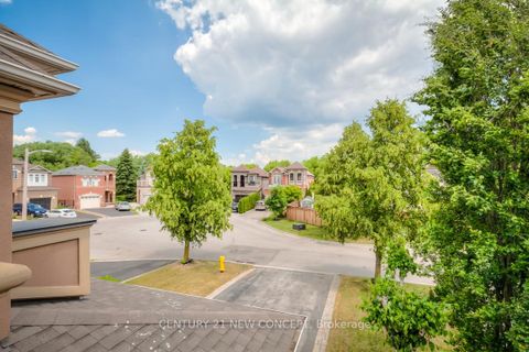 Photo 19 at 115 Ridgeway Court, Maple, Vaughan