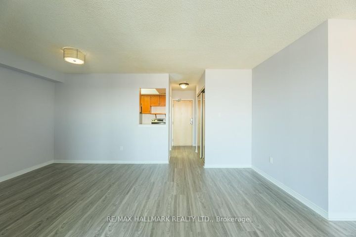 Photo 6 at 1001 - 5 Greystone Walk Drive, Kennedy Park, Toronto