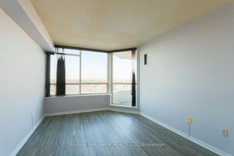 Photo 10 at 1001 - 5 Greystone Walk Drive, Kennedy Park, Toronto