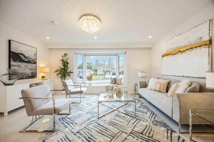 Photo 10 at 112 Kingslake Road, Don Valley Village, Toronto