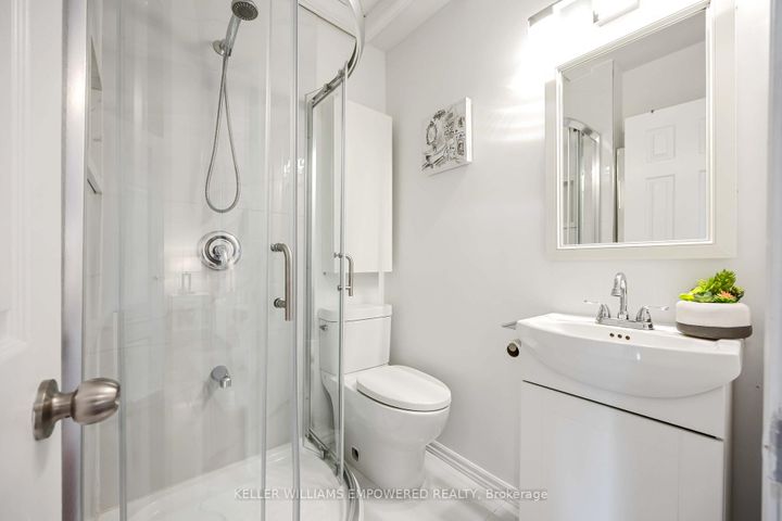 Photo 18 at 112 Kingslake Road, Don Valley Village, Toronto