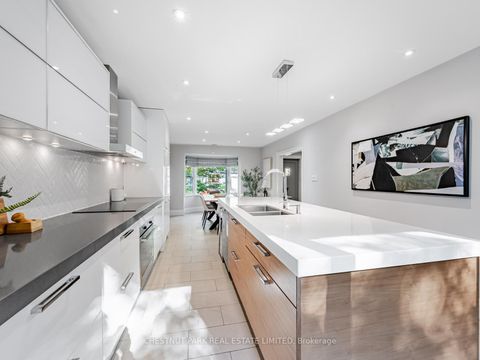 Photo 19 at 21 Cortleigh Boulevard, Lawrence Park South, Toronto