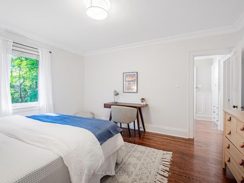 Photo 32 at 21 Cortleigh Boulevard, Lawrence Park South, Toronto