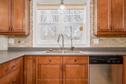 Photo 17 at 10300 Ravenshoe Road, Baldwin, Georgina