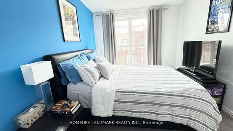 Photo 10 at 27 - 95 Eastwood Park Gardens, Long Branch, Toronto