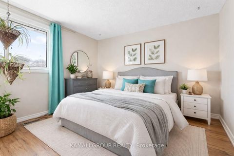 Photo 12 at 582 Lakeview Avenue, Lakeview, Oshawa