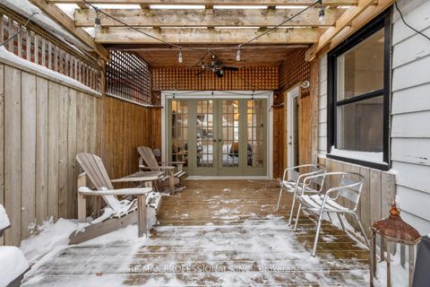 Photo 29 at 114 Manning Avenue, Bellwoods, Toronto