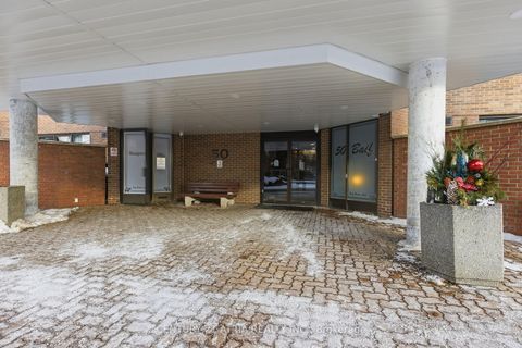 Photo 1 at 909 - 50 Baif Boulevard, North Richvale, Richmond Hill