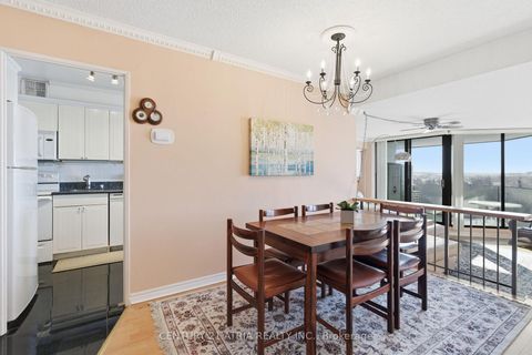 Photo 8 at 909 - 50 Baif Boulevard, North Richvale, Richmond Hill