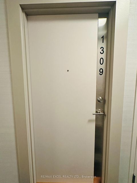 Photo 6 at 1309 - 128 Fairview Mall Drive, Don Valley Village, Toronto