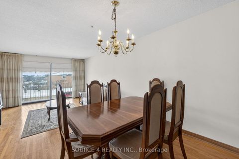 Photo 11 at 122 Dolores Road, Jane Heights, Toronto