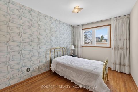 Photo 23 at 122 Dolores Road, Jane Heights, Toronto