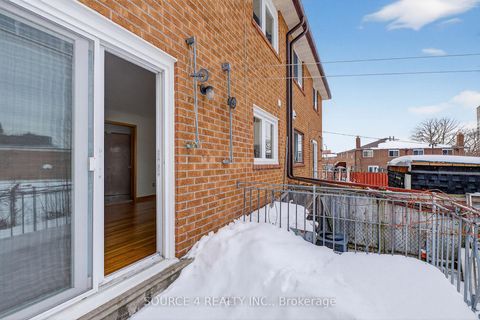 Photo 34 at 122 Dolores Road, Jane Heights, Toronto